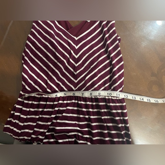 Crossed back Red summer dress - Picture 4 of 7